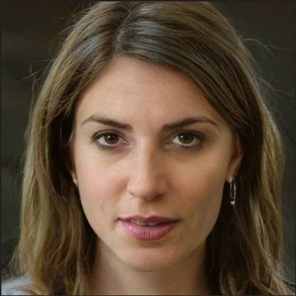 Portrait of Lauren Mitchell, independent product contributor based in the United States