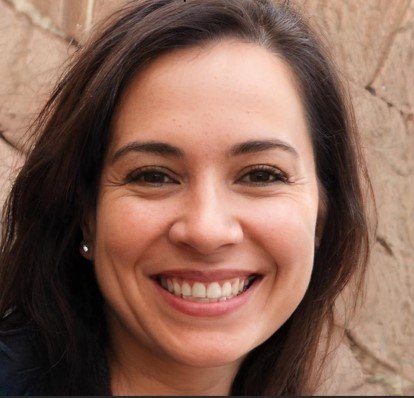 Zara Singh consumer insights specialist analyzing supplement user experiences at SuplementsFit